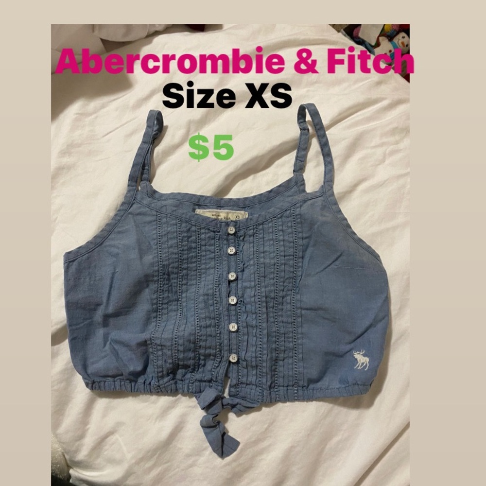 Clothes - Picture 3 of 7
